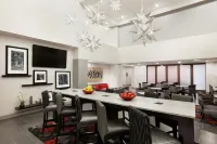 Hampton Inn & Suites Roanoke Airport - Swimmingpools