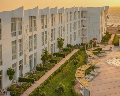 Amarina Sun Resort & Aqua Park Hotels near La Strada Mall