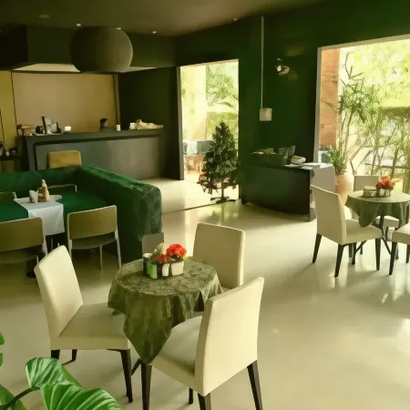 Green Residence Hotel Отели рядом с достопримечательностью «Большая статуя Будды»