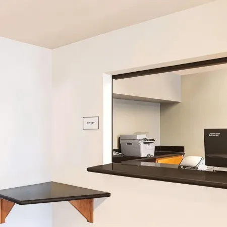 WoodSpring Suites College Station Отели в г. Брайан