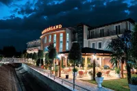 Gardenland Resort Hotel di 