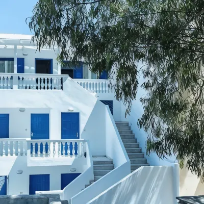 AquaLung Suites Отели рядом с достопримечательностью «Черный пляж»