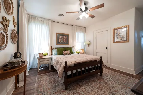 The Cozy Craftsman~ Petit Jean & The Nest 15min