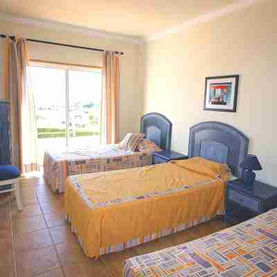 Fabulous Sea Views, Wi Fi, Walk to Restaurants and to Luz Blue Flag Beach Rooms