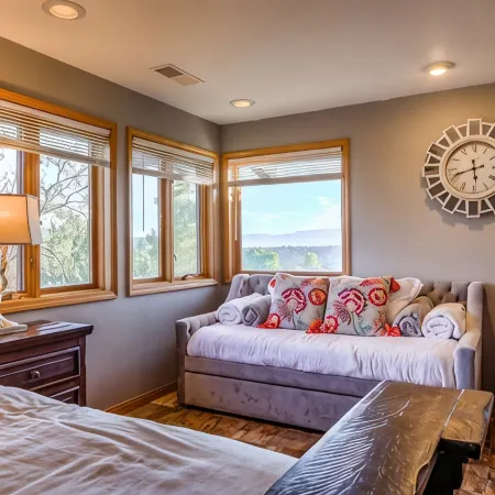 Peaceful Luxury West Sedona Heated Pool & Hot Tub