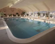 The Newport Harbor Hotel & Marina - Pools