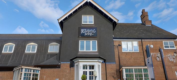 The Lawns Hotel Hotele w: Derby