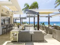 Alexander the Great Beach Hotel - bar