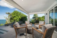 Beautiful SeaCrown Estate-Oceanfront- 6Br 5.5BA with Pool - Boutique