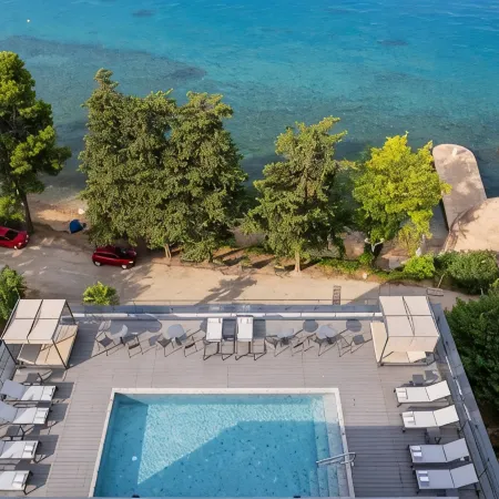 La Vista Suites