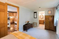 Magical lakeside retreat with hot tub + dog friendly! - 3-Star