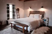 Casa Tocaya: Adobe Gem in O'Keeffe country! - 3-Star