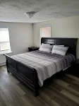 Newly Renovated Guest House Located on Private Compound