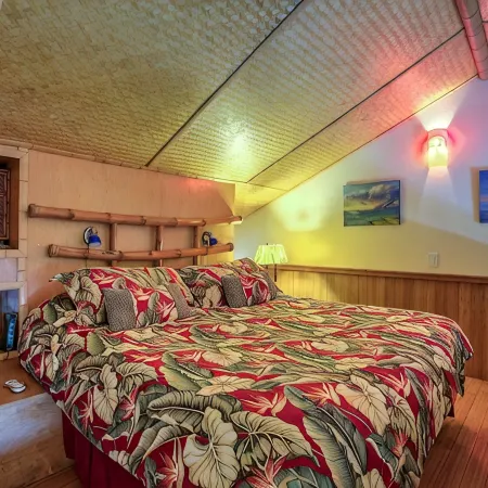 Oceanview #206 at Hana Kai Maui - Lofted Studio, Upper floor, Great View!