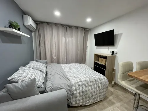 Appartement T2, Boxe Privée, Pour 4 Pers, Wifi, Piscines, Tennis, Pétanque - 2-Star
