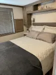 Near Pittsburgh on Beaver River Waterfront -- Glamping in Cozy Floating Cottage - Pools