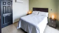 Upscale Condo Escalon, San Salvador - Apartments