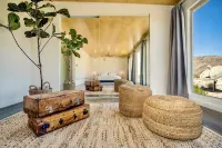 The Joshua Tree Whitmore House + Hot Tub - Homestays