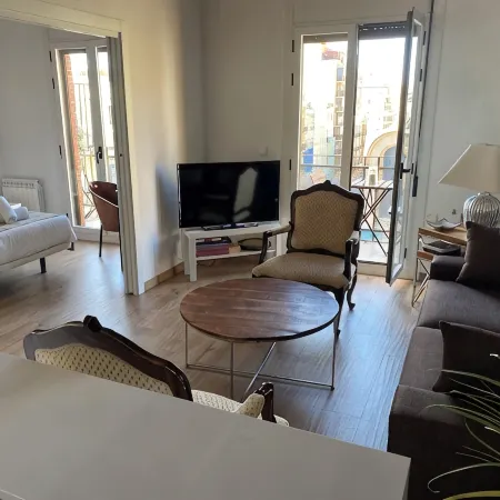 Spectacular Tarragona Corsini Apartment-2, with Parking for Demanding Families