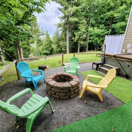 Beth's Place II - On The River - Hot Tub & New Pickleball Court! You'll love it!