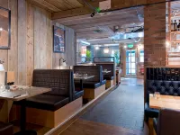 Premier Inn London Wimbledon (Broadway) Hotels near Wimbledon