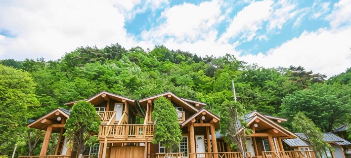 Gurye Jirisan Punggyeongchae Pension Отели в г. Куре