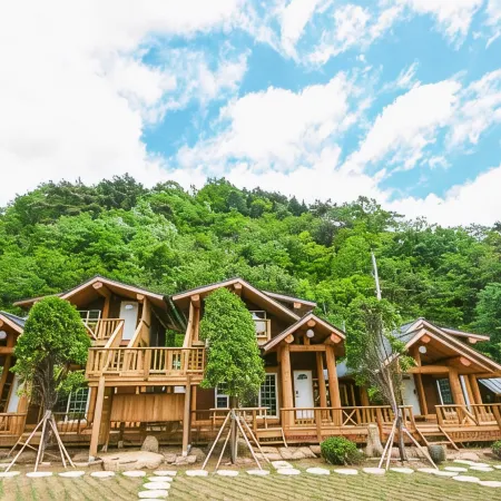 Gurye Jirisan Punggyeongchae Pension
