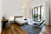 Dome Hotel - Balcony