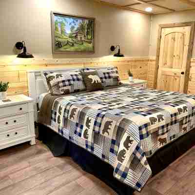 Black Bear Retreat • 2Bed 2Bath Cabin • Peaceful Retreat Rooms