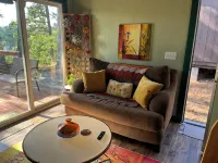 Venus ~ Cabin Sixteen ~ Pet Friendly ~ Lakefront - Chalets