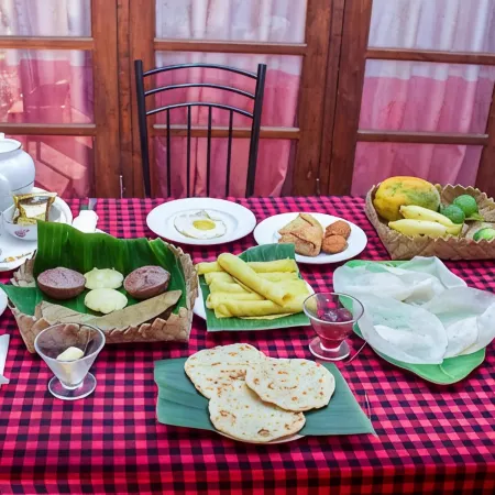 Thathsara Holiday Inn