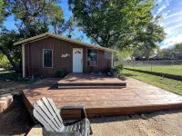 Rustic Cabin by Lake Whitney - 2-Star