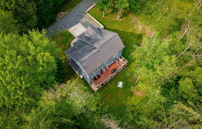4 BR Home w/ Game Room. 3 Min from WGI & minutes from Wine Trail.