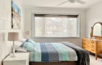 Sandy Bottom self-contained  unit - Hear the waves while you sleep. - Hot Tub