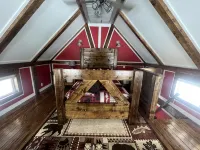 Timberframe Cabin in the Alaskan Backcountry - Alphydda
