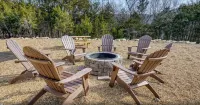 July 4 Sale! Lake, Pickleball, 2 Pools/HotTub/Firepit, Shuffleboard/Arcade - 4 estrellas