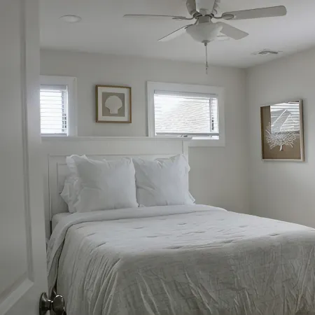 BRAND new beach house - steps away from the ocean and Lavallette amenities!
