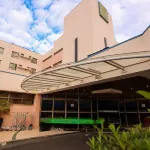 Hotel Golden Park Uberlandia by Nacional Inn - parking