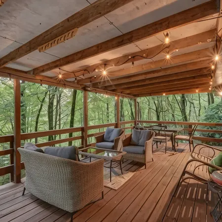 The Honey Pot- peaceful cabin -fireplace and deck
