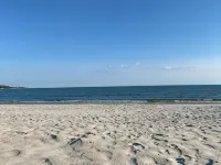 BEACH BUM CARRIAGE HOUSE with kayaks - steps to beach, park, marinas & brewery! - Wifi