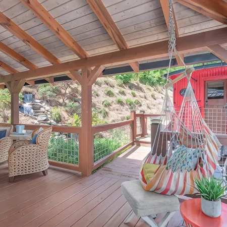 Train Caboose w/ Upscale Amenities Minutes to Waynesville & Asheville