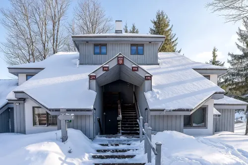 Fully Renovated 2 Bedroom Condo at The Woods Resort & Spa in Killington, Vermont - Fitnessstudio