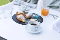 Hotel Valentino - breakfast