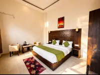 Foxoso Heights Tapovan Near Ganges, Rishikesh - ที่มีสระว่ายน้ำ