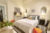 Glamorous Old Hollywood DTLA Condo, 360 Degree Rooftop Pool & Free Parking - spa