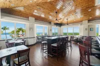 Oceanfront Key Largo Paradise-Private Beach+Pool/Jacuzzi/Bar +Pickleball+Marina - Wi-Fi