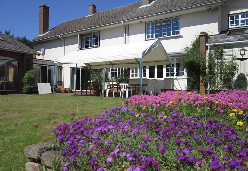 Newmans Hall - Housity