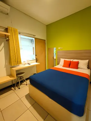 Rainbow's House Hotels near Central Java Grand Mosque