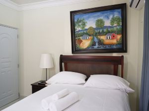 Villa Gumio - Your Comfort in Boca Chica Beach 2 Bedroom Apts by Redawning