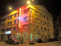 Hotel Seri Nilai Hotels near Eagle Hill, Bukit Melati, Nilai, Negeri Sembilan